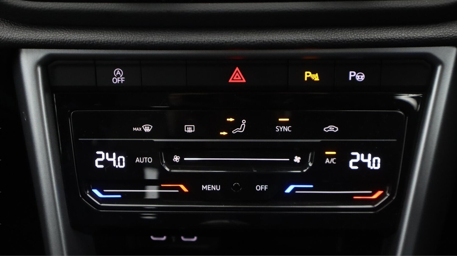 Used Volkswagen T-Roc 2022 for sale - 76550220: Photo 13