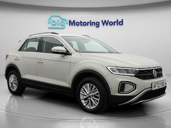 Used Volkswagen T-Roc 2022 for sale - 76550220: Photo