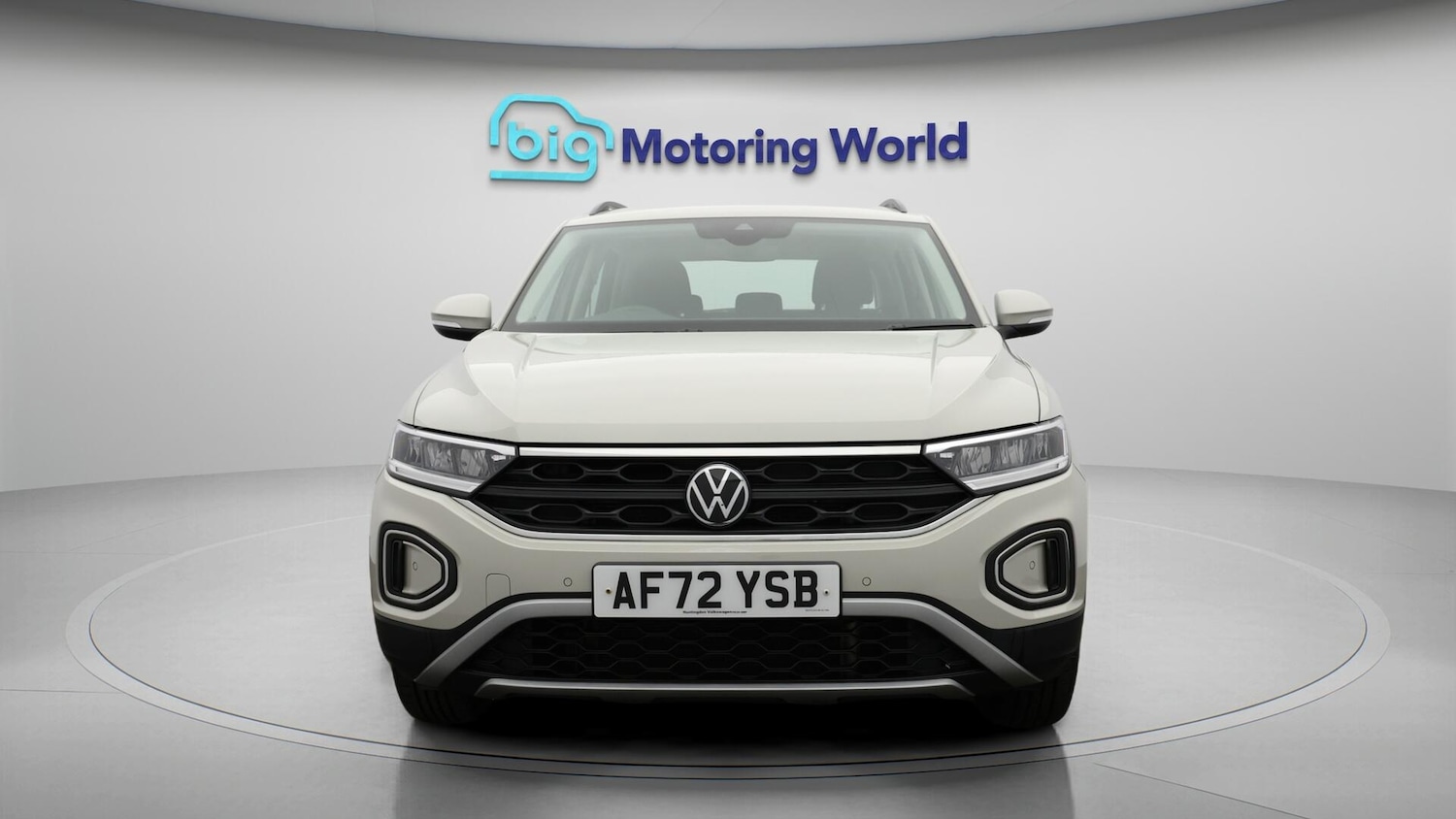 Used Volkswagen T-Roc 2022 for sale - 76550220: Photo 3