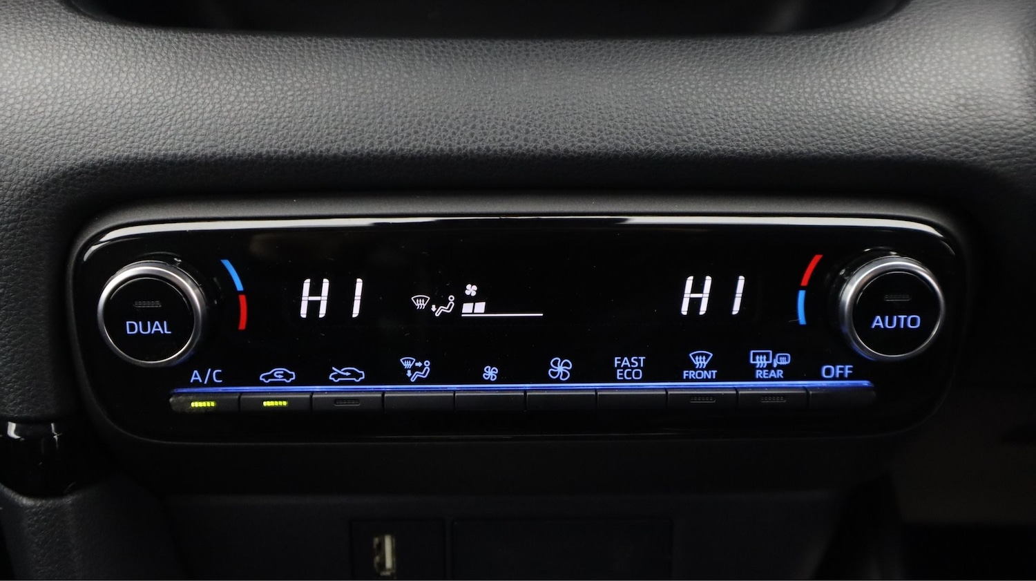 Used Mazda Mazda2 HYBRID 2023 for sale - 77451340: Photo 12