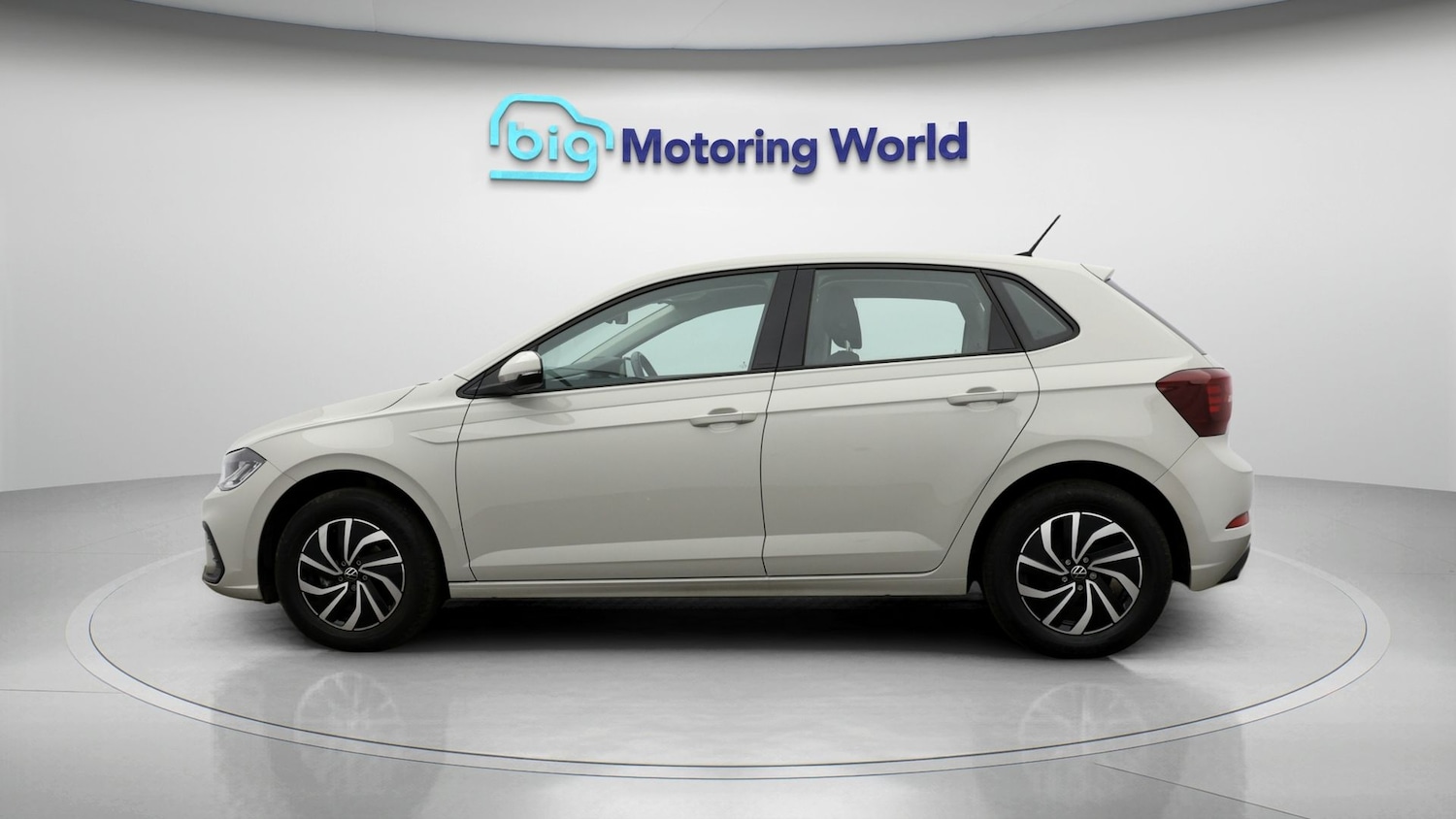 Used Volkswagen Polo 2024 for sale - 77355095: Photo 4