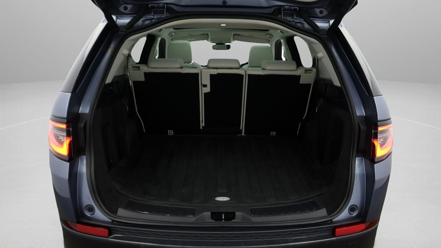 Used Land Rover Discovery Sport 2021 for sale - 77054682: Photo 17