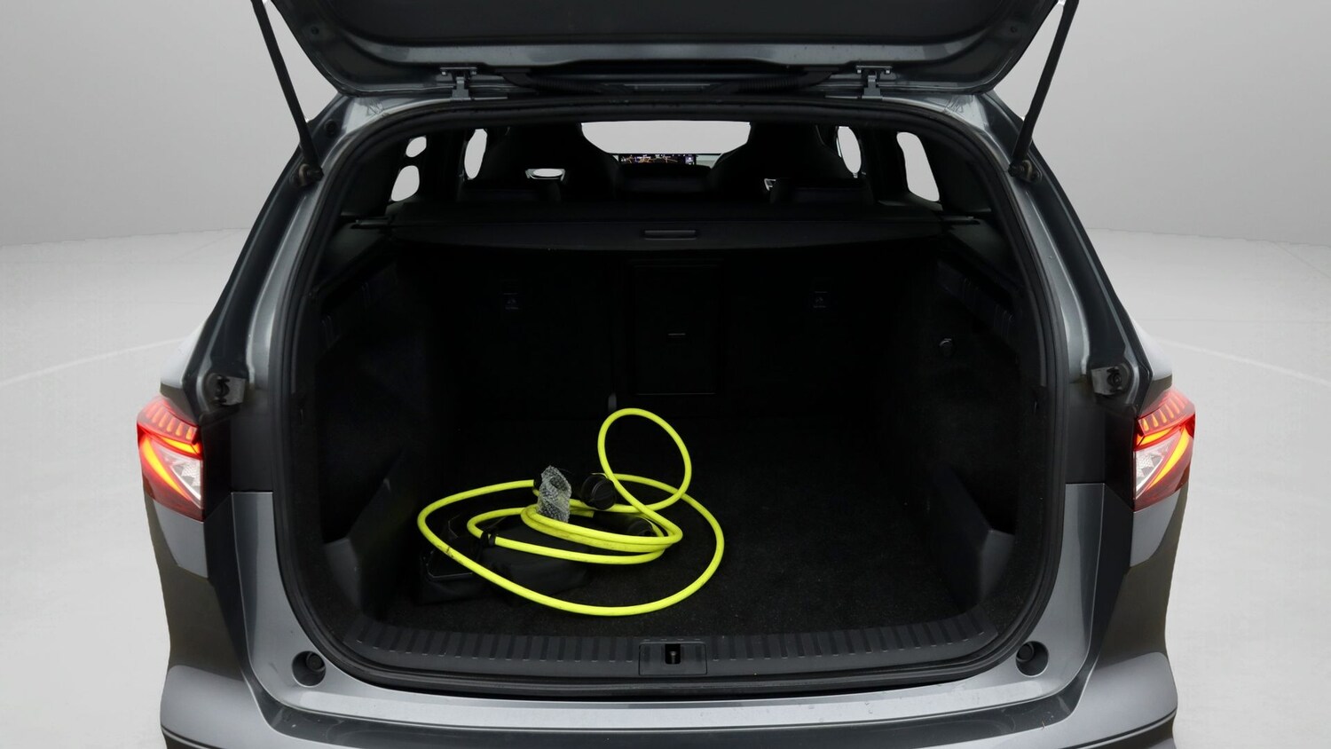 Used Skoda Enyaq 2023 for sale - 77854917: Photo 17