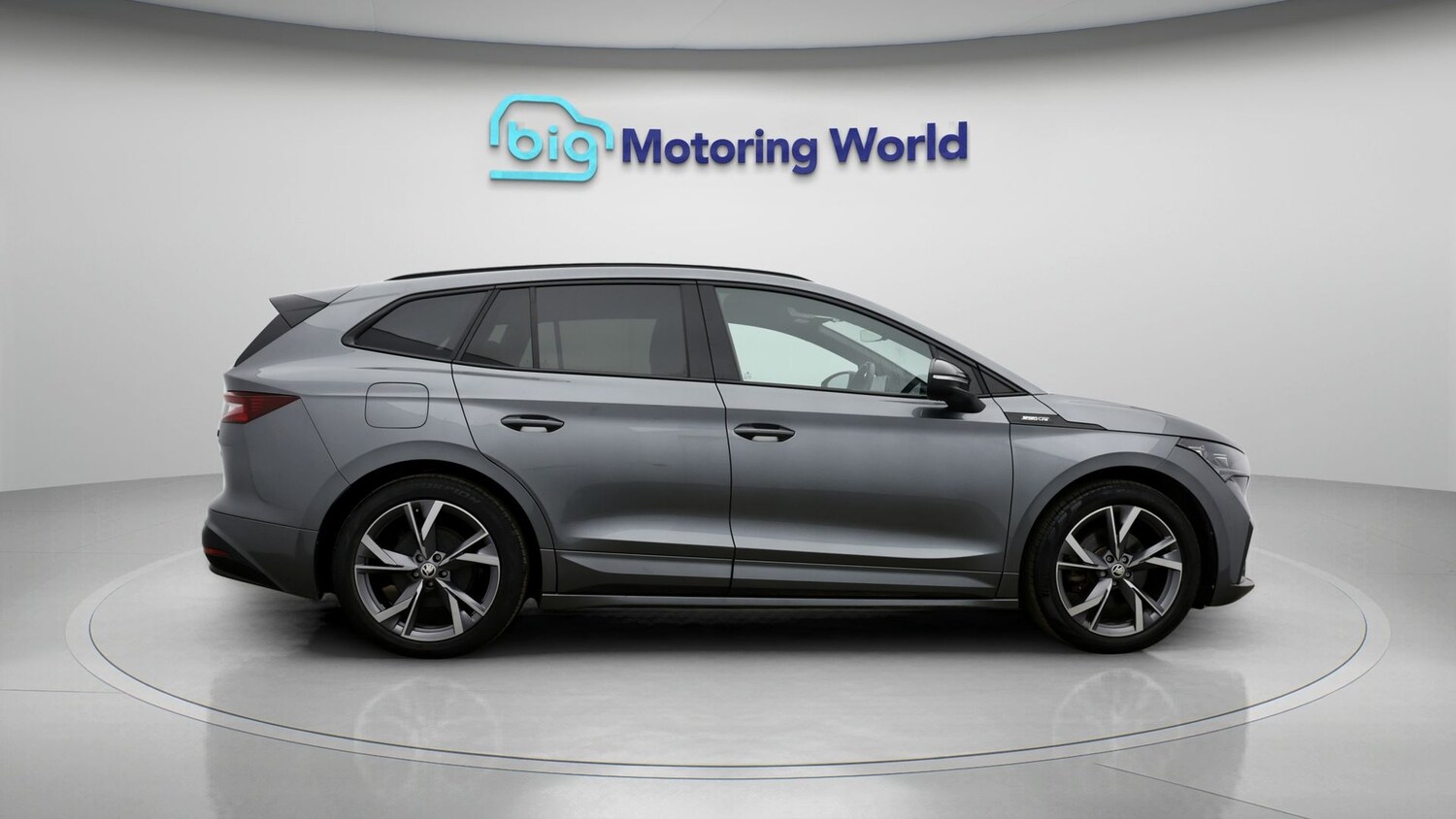 Used Skoda Enyaq 2023 for sale - 77854917: Photo 8