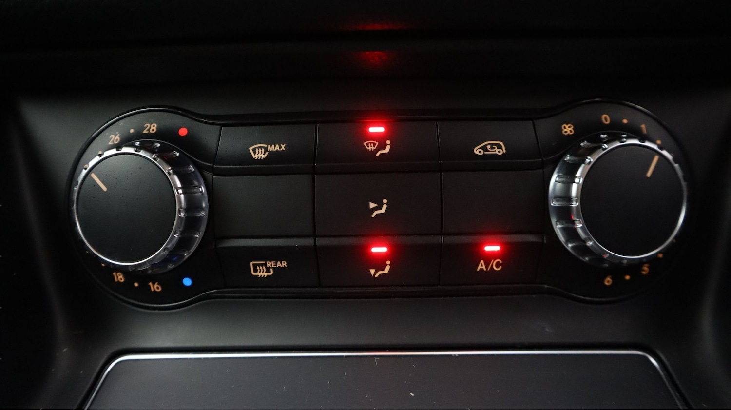 Used Mercedes-Benz GLA 2020 for sale - 77502454: Photo 12