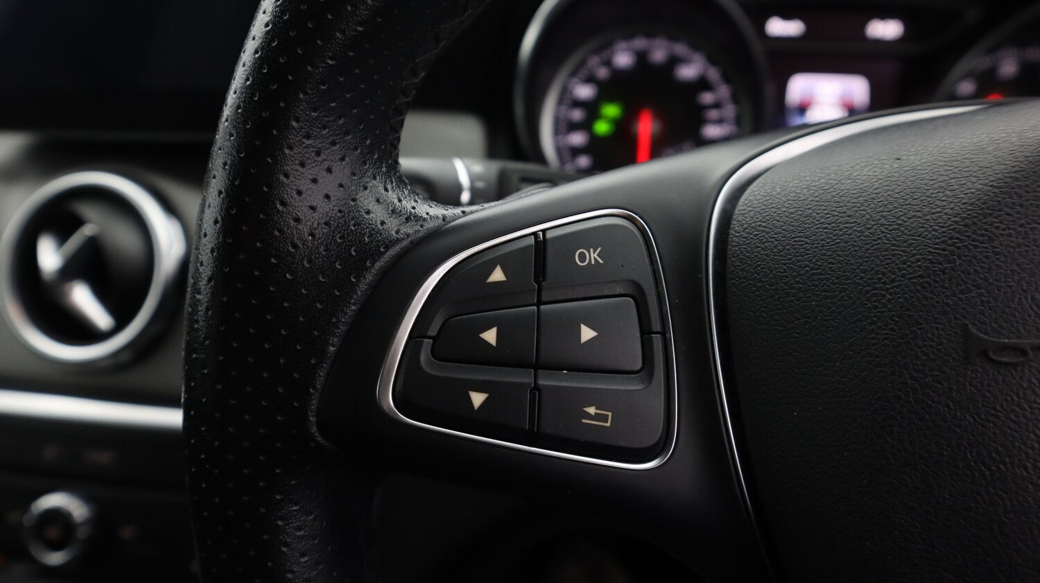 Used Mercedes-Benz GLA 2020 for sale - 77502454: Photo 24