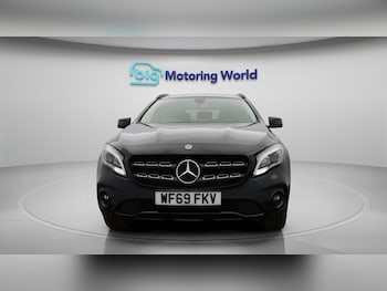 Used Mercedes-Benz GLA 2020 for sale - 77502454: Photo