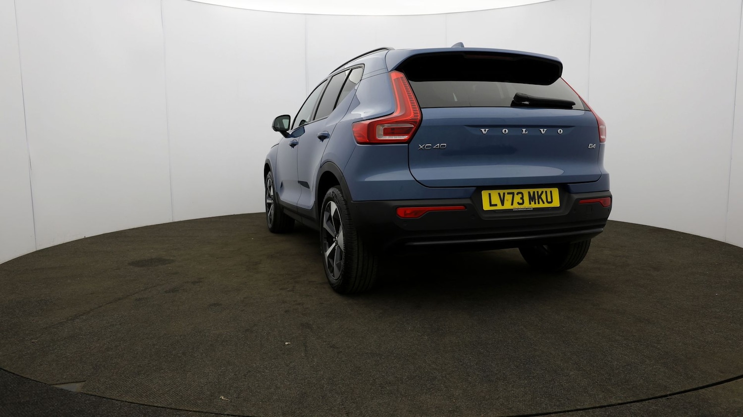 Used Volvo XC40 2023 for sale - 76811641: Photo 29