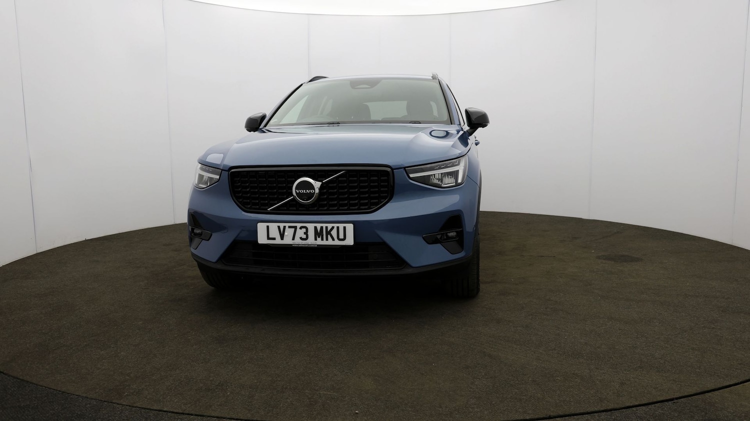 Used Volvo XC40 2023 for sale - 76811641: Photo 38