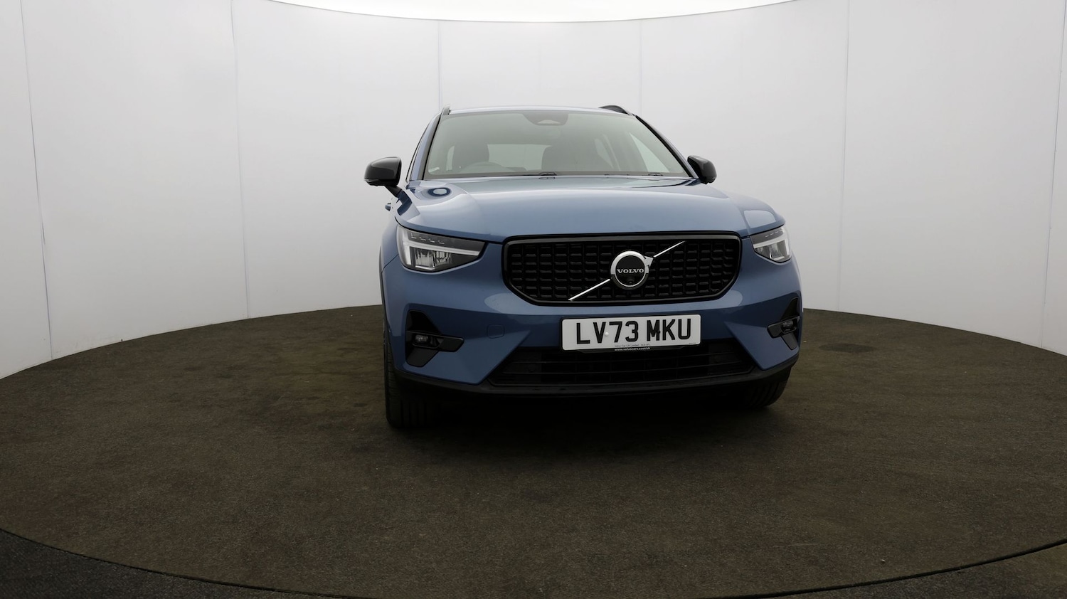 Used Volvo XC40 2023 for sale - 76811641: Photo 40
