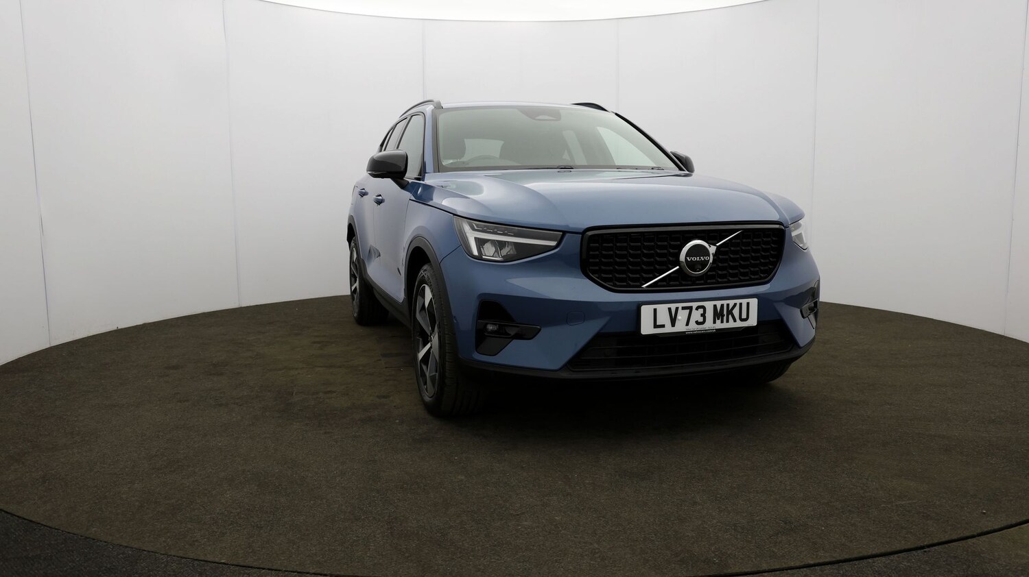 Used Volvo XC40 2023 for sale - 76811641: Photo 42