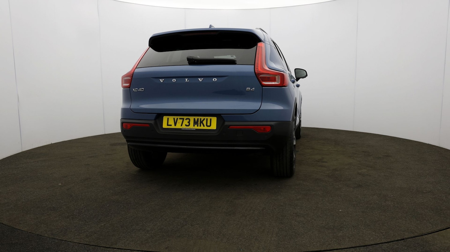 Used Volvo XC40 2023 for sale - 76811641: Photo 59