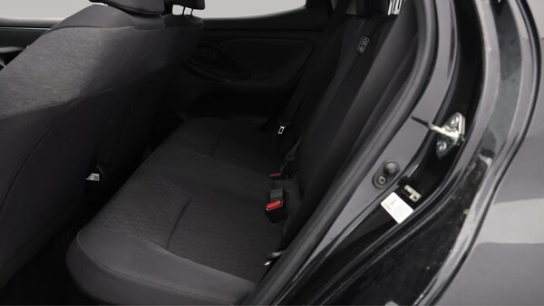 Used Toyota Yaris 2022 for sale - 76166969: Photo 17