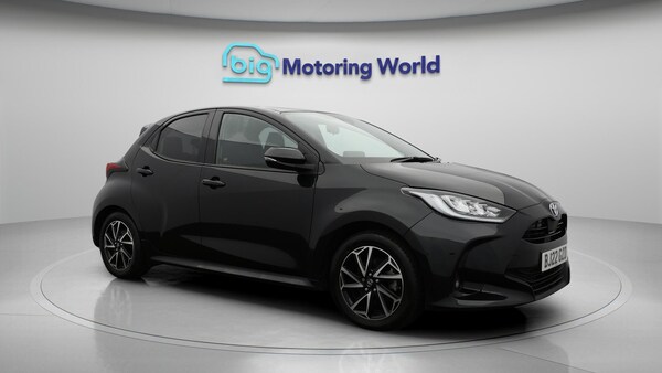Used Toyota Yaris 2022 for sale - 76166969: Photo 2