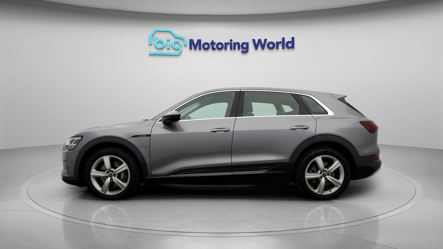 Used Audi e-tron 2022 for sale - 77223399: Photo 4