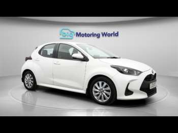 2021 (21) - 1.5 VVT-h Icon Hatchback 5dr Petrol Hybrid E-CVT Euro 6 (s/s) (116 ps)