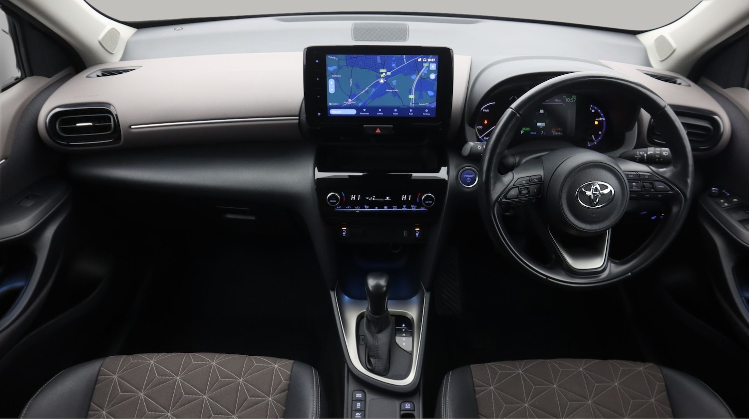 Used Toyota Yaris Cross 2023 for sale - 77591524: Photo 13