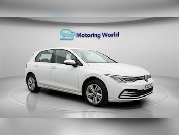 Volkswagen - Golf