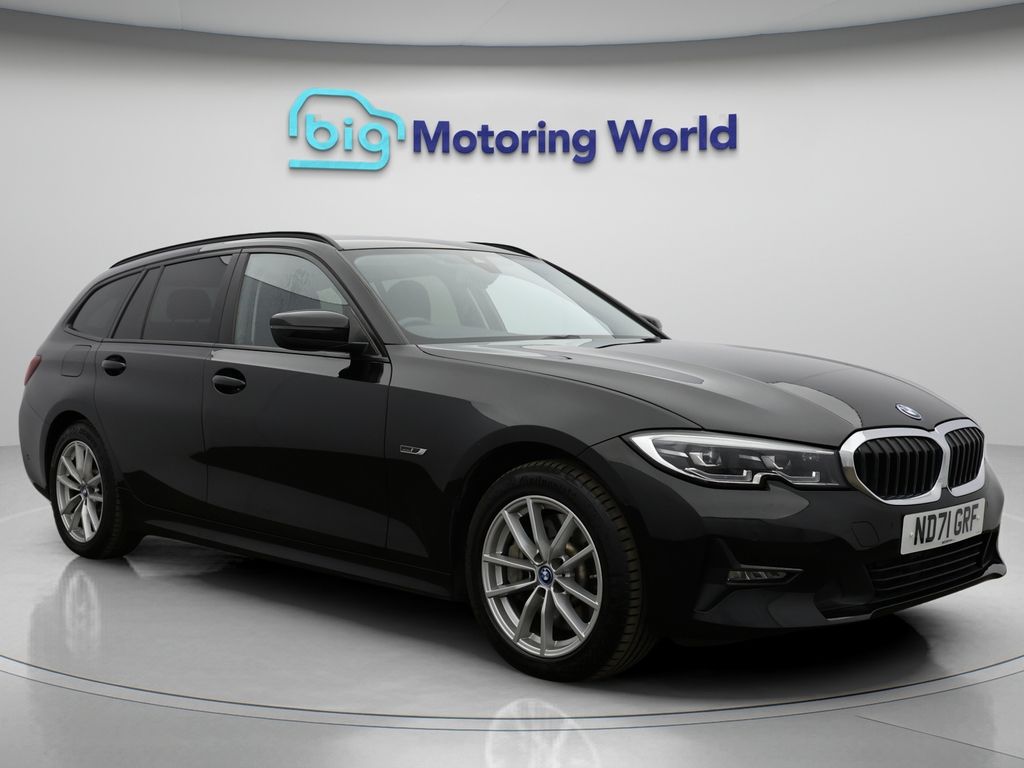 Used BMW 3 Series 2021 for sale - 76810832: Photo 3