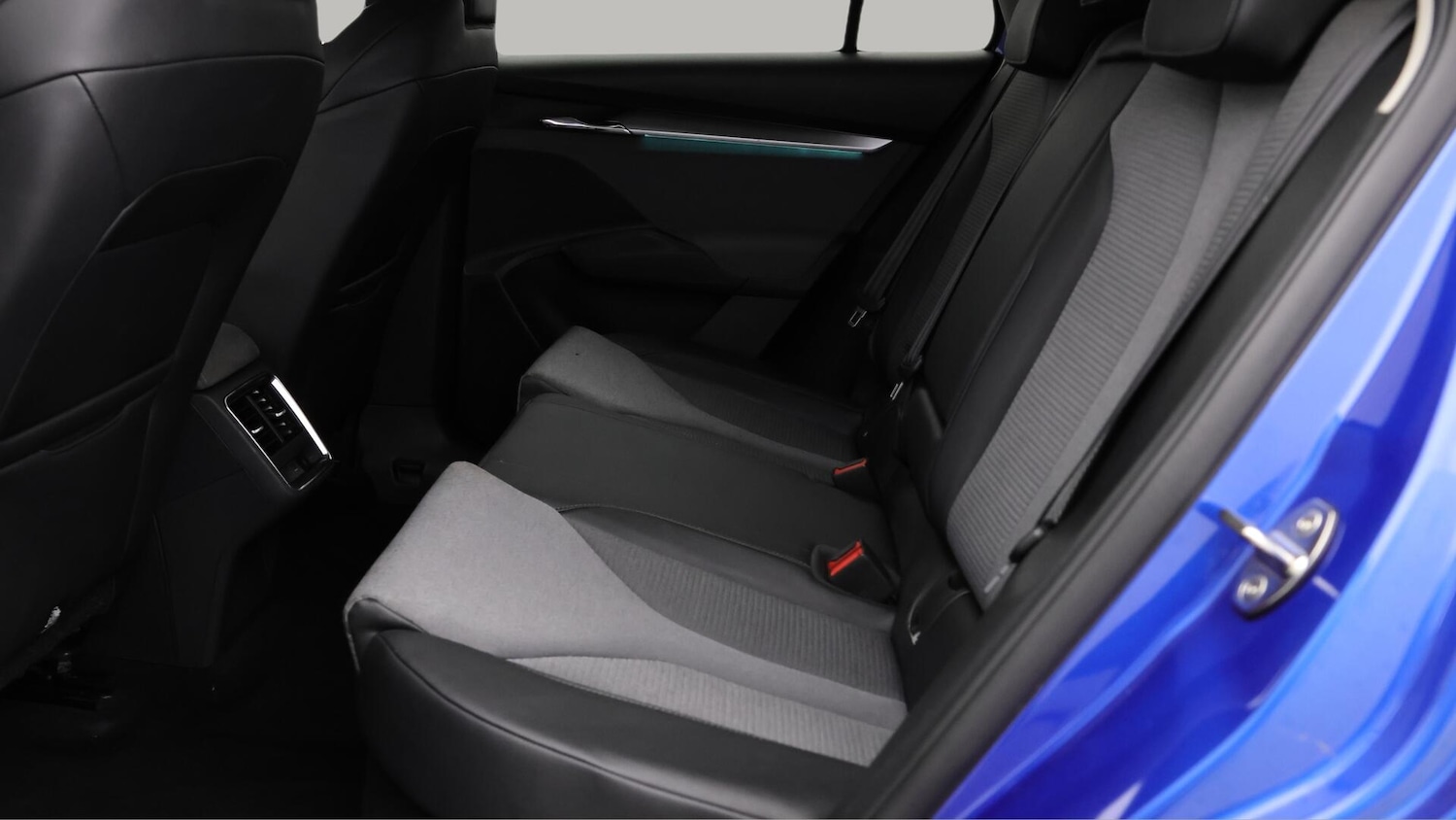 Used Skoda Enyaq 2021 for sale - 76398166: Photo 17