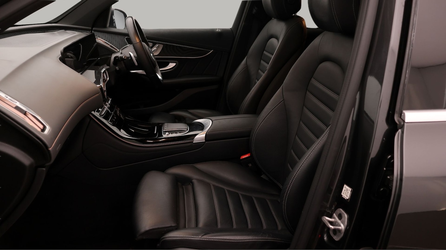 Used Mercedes-Benz EQC 2022 for sale - 77398824: Photo 14