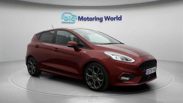 Used Ford Fiesta 2020 for sale - 76072480: Photo 2
