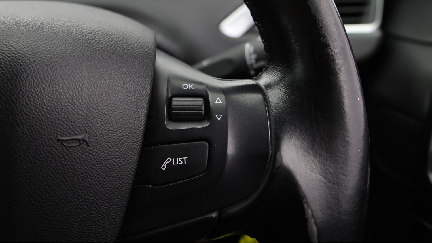 Used Peugeot 208 2019 for sale - 76388909: Photo 24