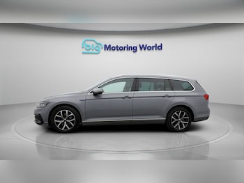 Used Volkswagen Passat 2022 for sale - 78767786: Photo