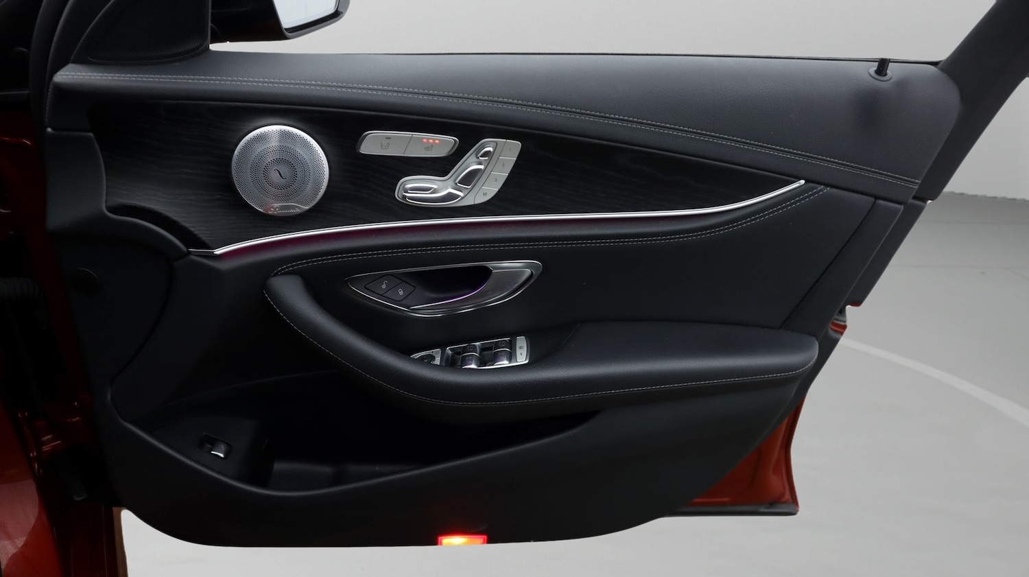 Used Mercedes-Benz E Class 2020 for sale - 77969017: Photo 15