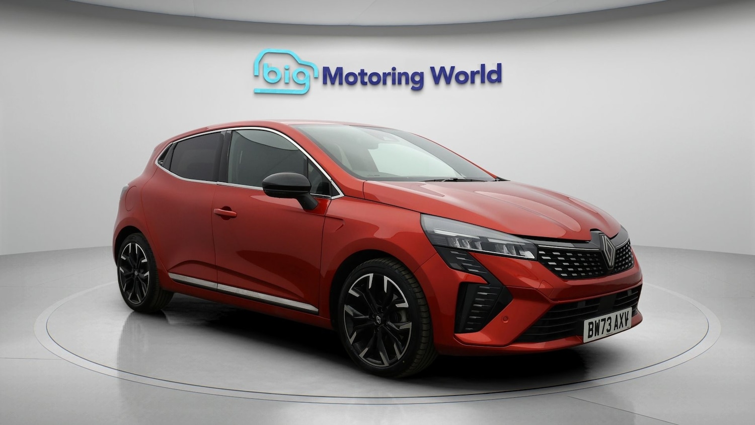 Used Renault Clio 2024 for sale - 77340175: Photo 1