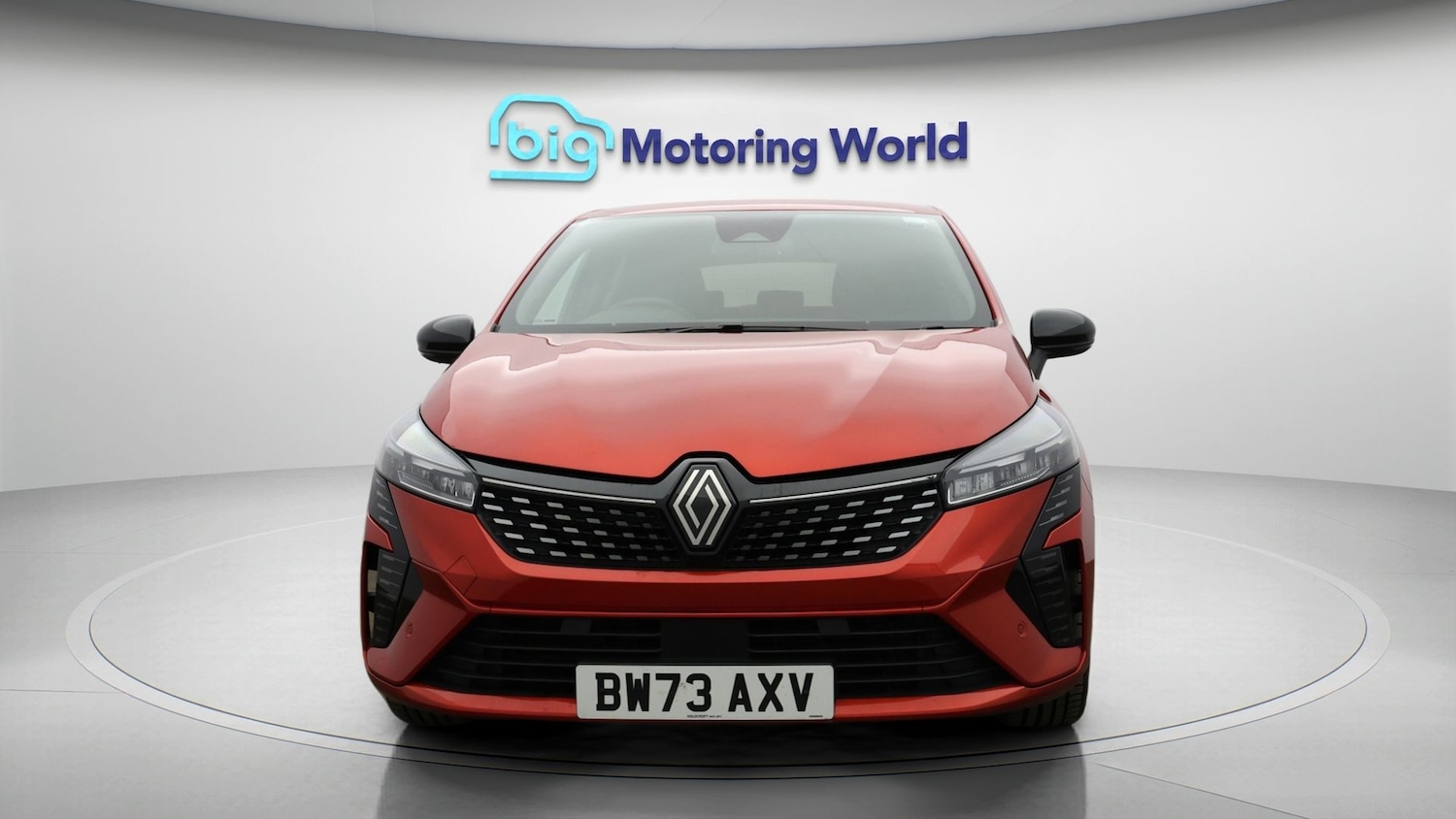 Used Renault Clio 2024 for sale - 77340175: Photo 2