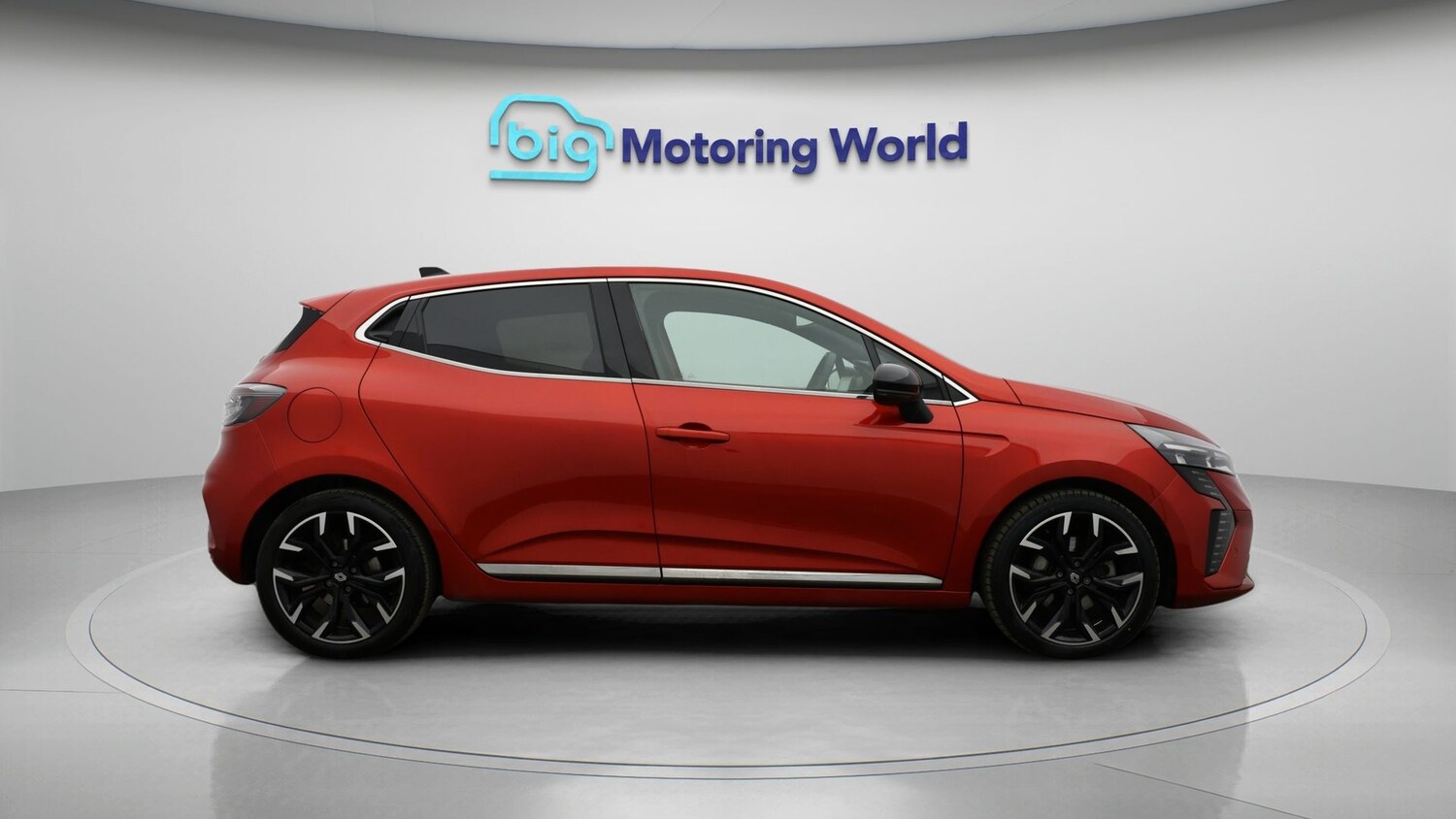 Used Renault Clio 2024 for sale - 77340175: Photo 8