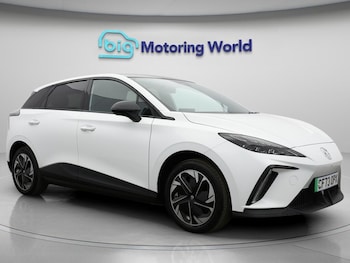 2023 (73) - 150kW Trophy EV Long Range 64kWh 5dr Auto