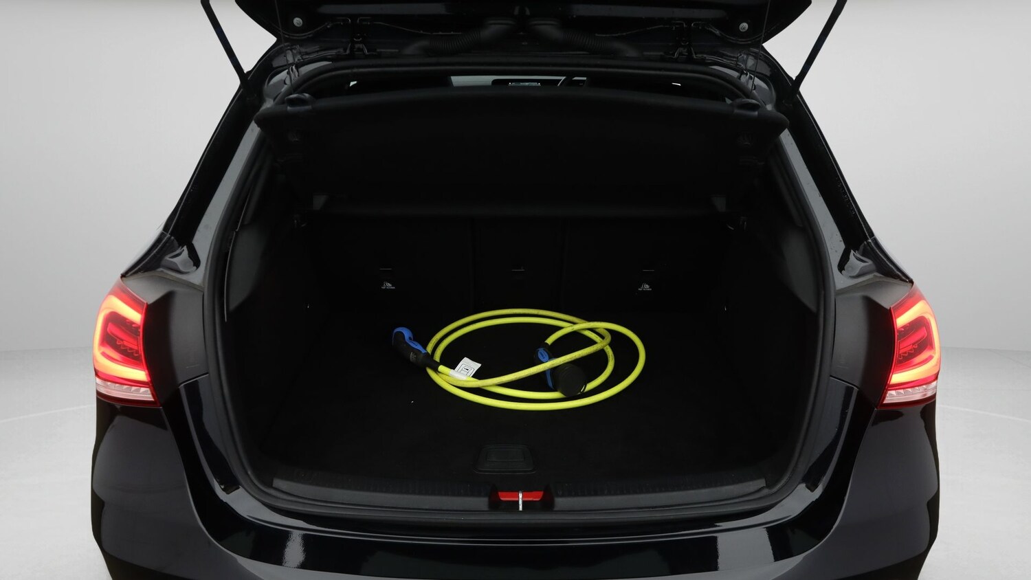 Used Mercedes-Benz A-Class 2022 for sale - 77668340: Photo 17