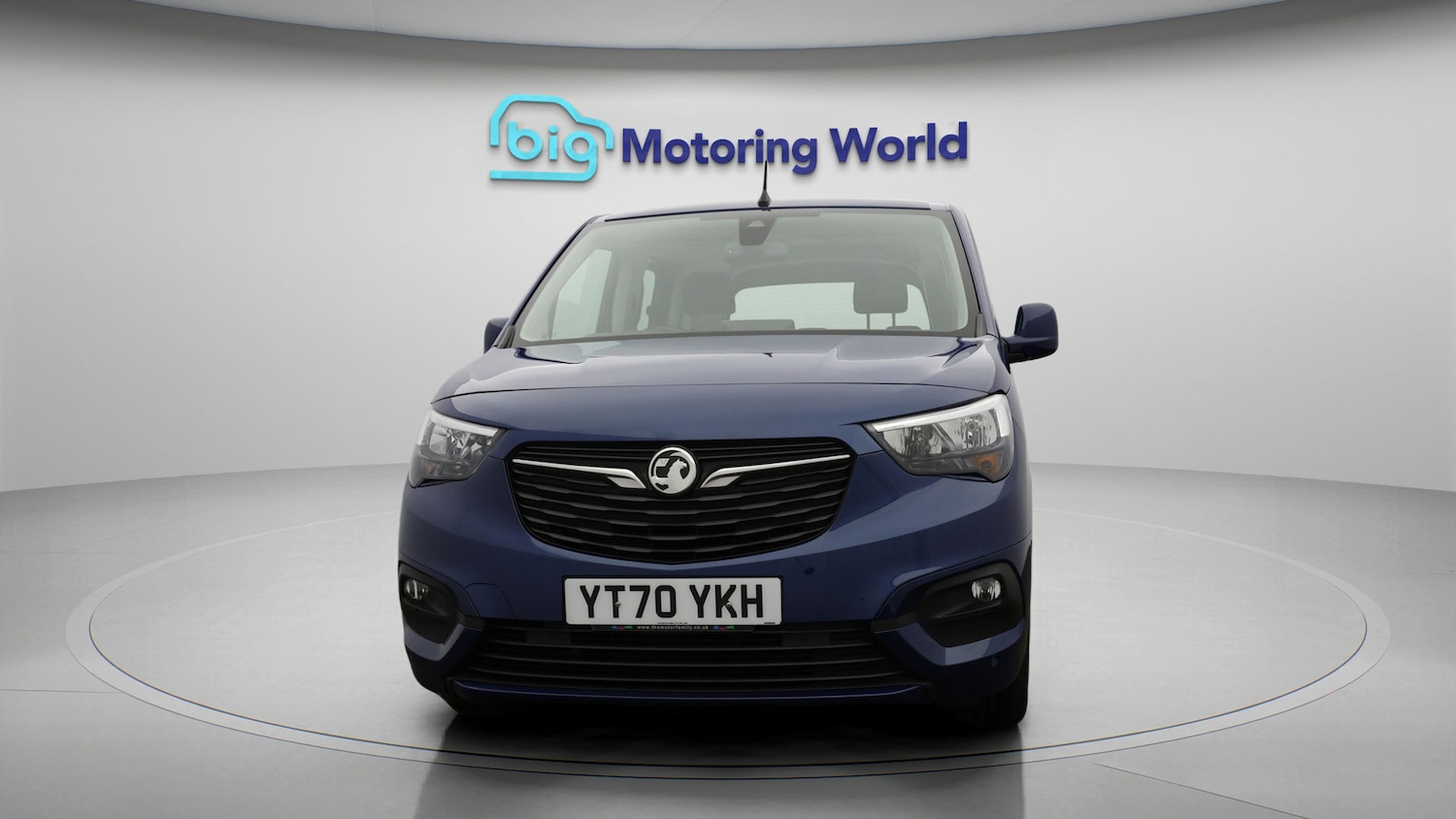 Used Vauxhall Combo Life 2020 for sale - 77181969: Photo 2