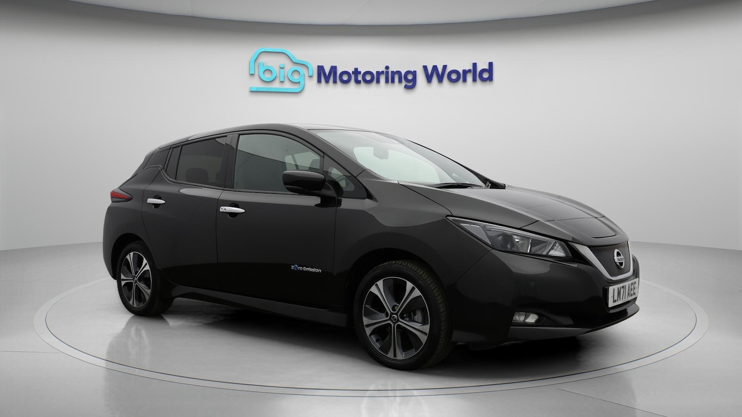 Used Nissan Leaf 2021 for sale - 76085273: Photo 2