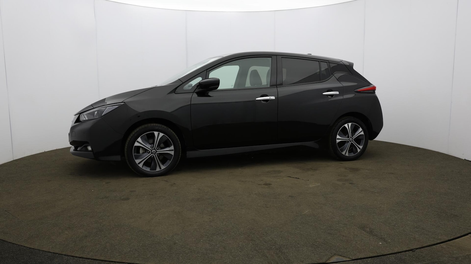 Used Nissan Leaf 2021 for sale - 76085273: Photo 37