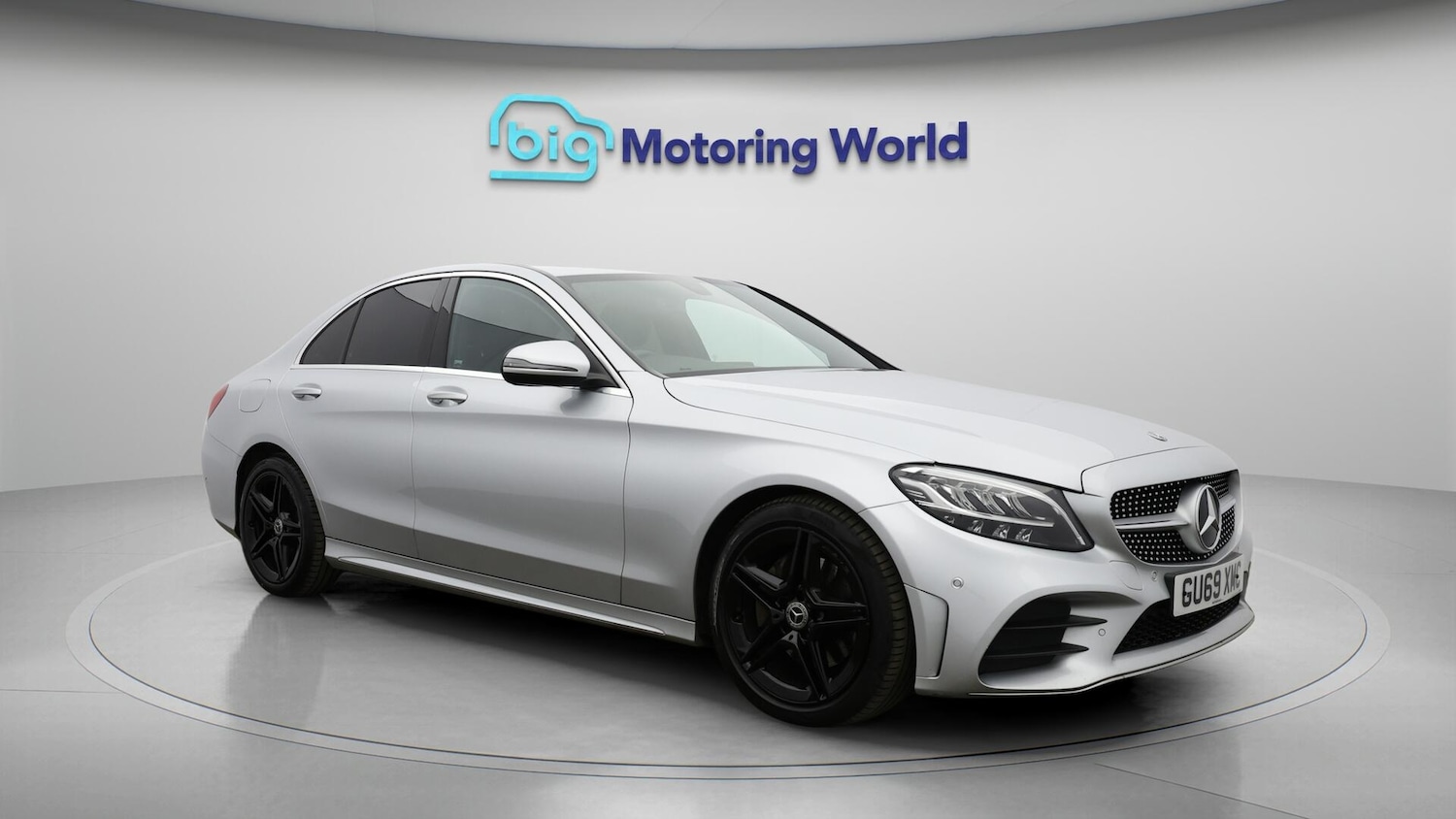 Used Mercedes-Benz C Class 2019 for sale - 76432815: Photo 2