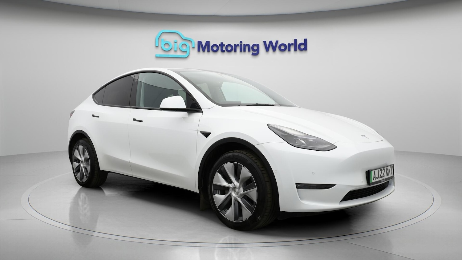 Used Tesla Model Y 2022 for sale - 76152702: Photo 2