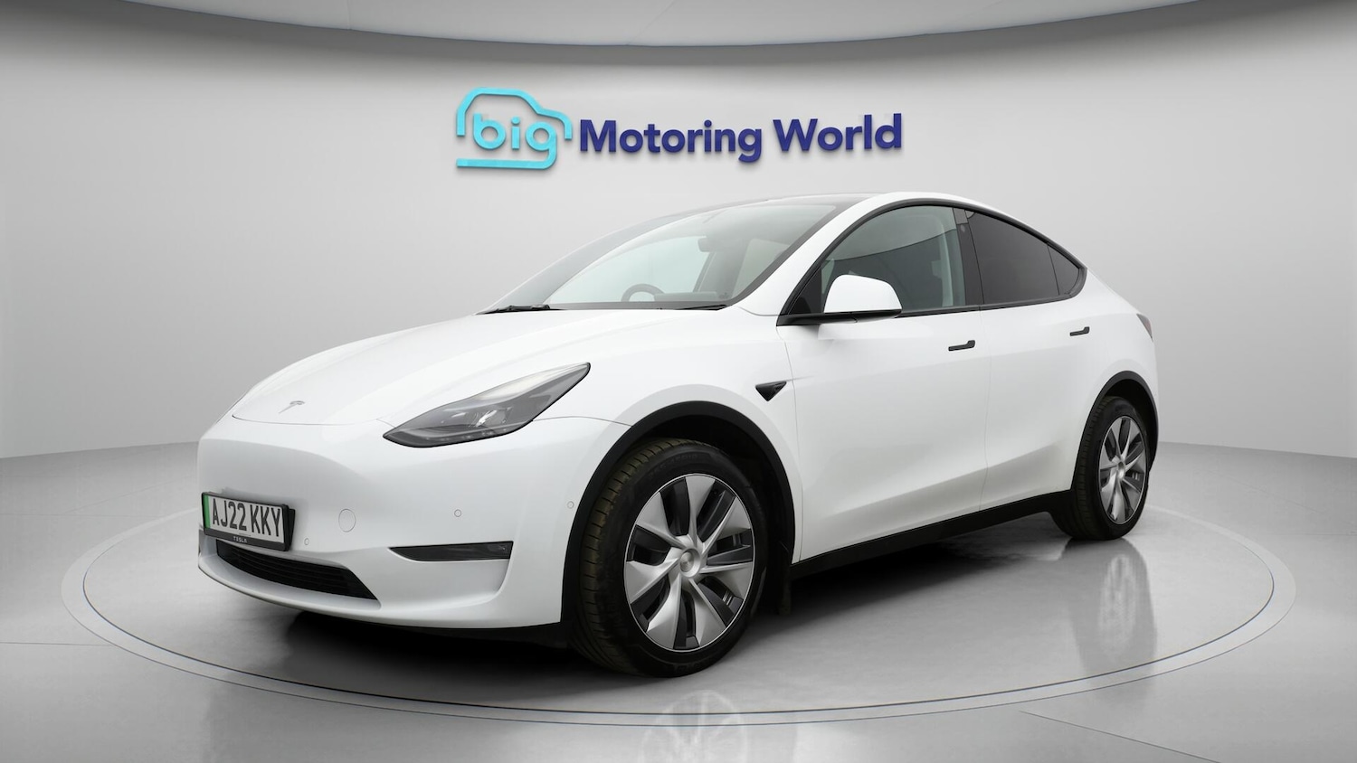 Used Tesla Model Y 2022 for sale - 76152702: Photo 4