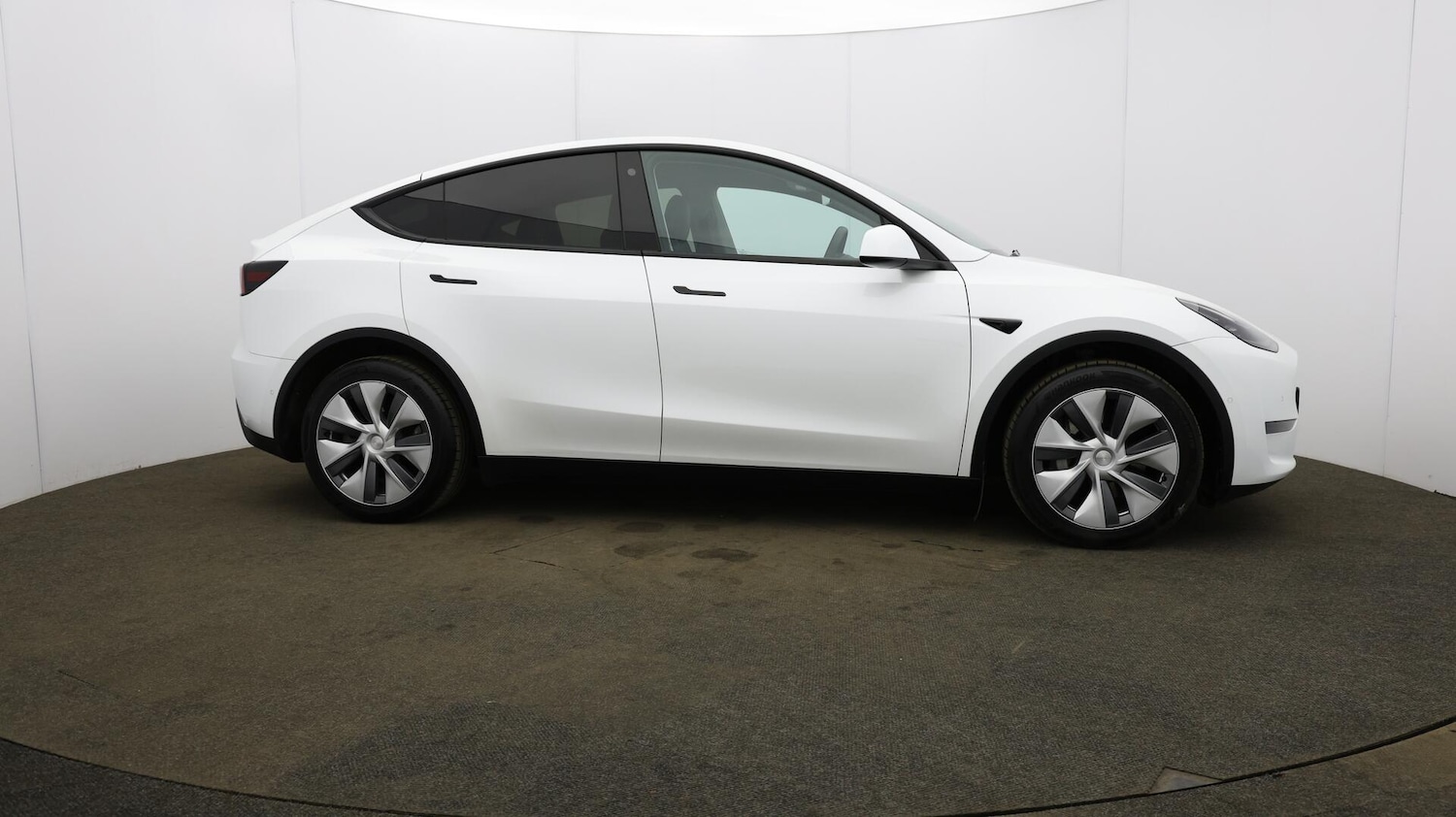 Used Tesla Model Y 2022 for sale - 76152702: Photo 55
