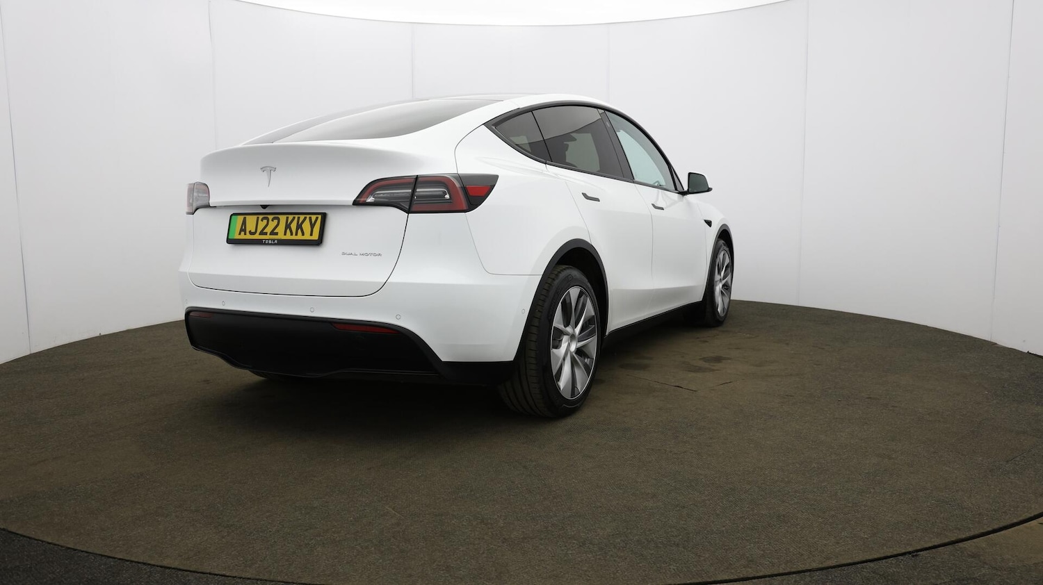 Used Tesla Model Y 2022 for sale - 76152702: Photo 64