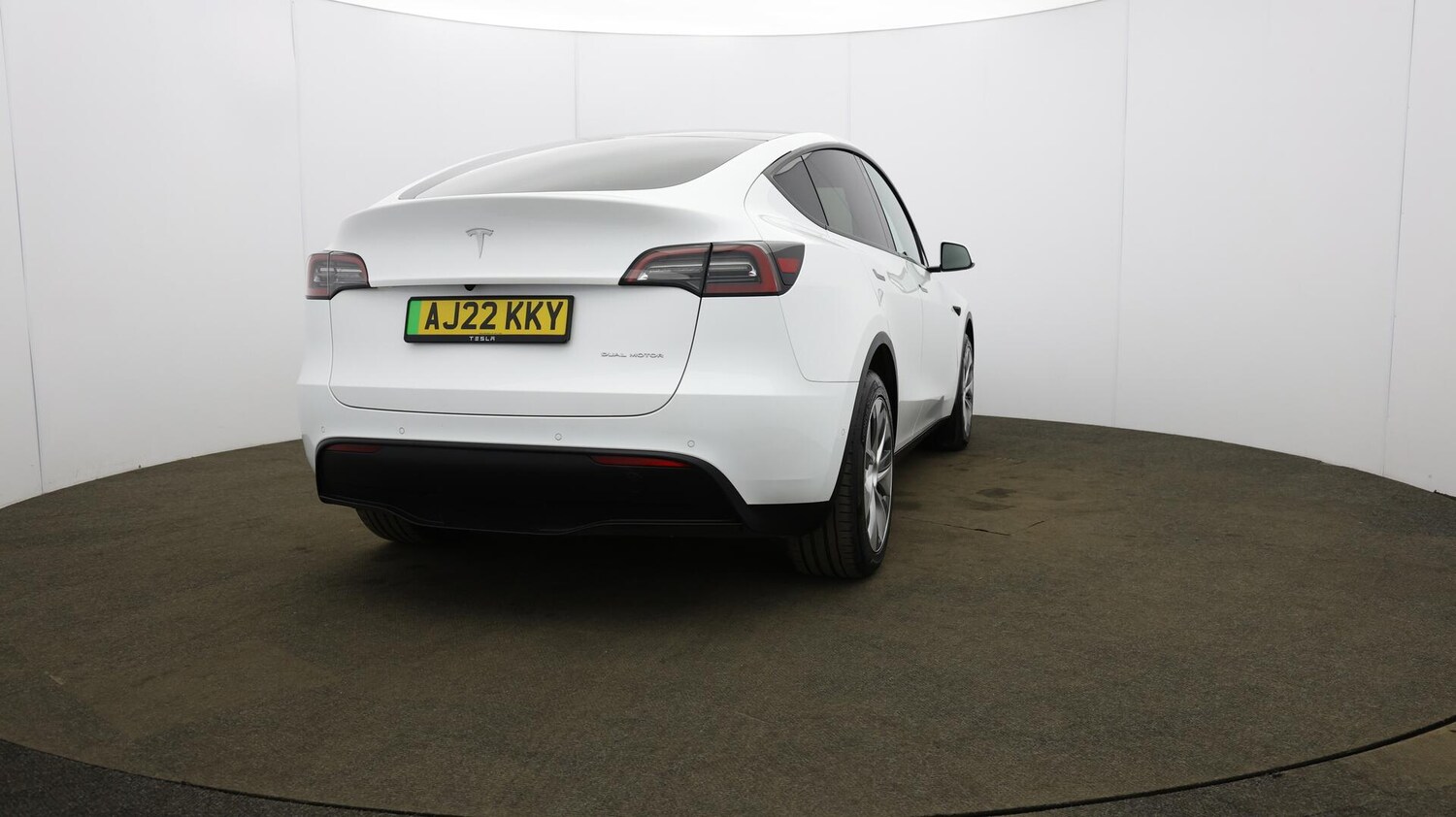 Used Tesla Model Y 2022 for sale - 76152702: Photo 65