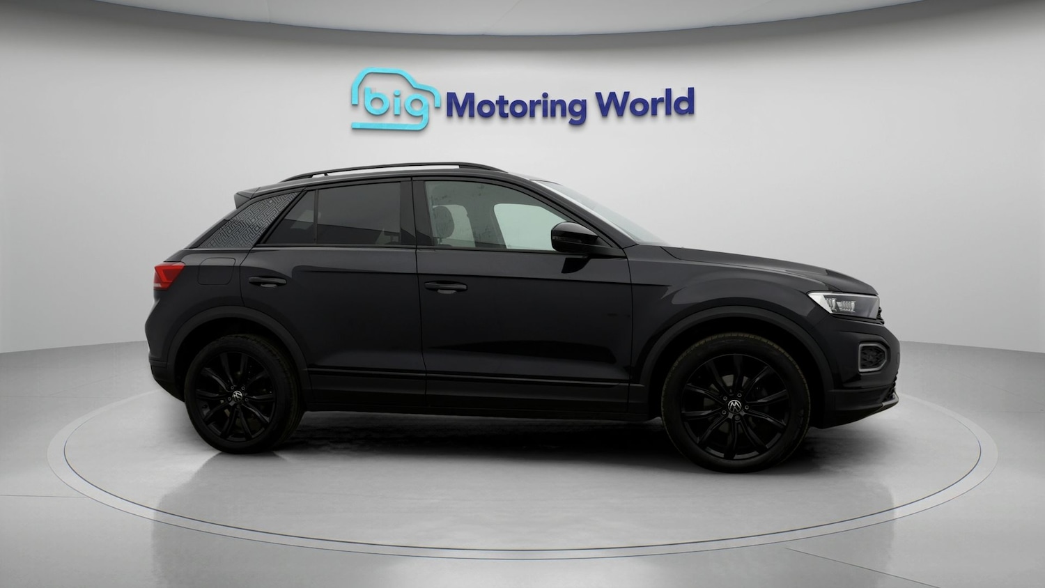 Used Volkswagen T-Roc 2021 for sale - 77536347: Photo 8