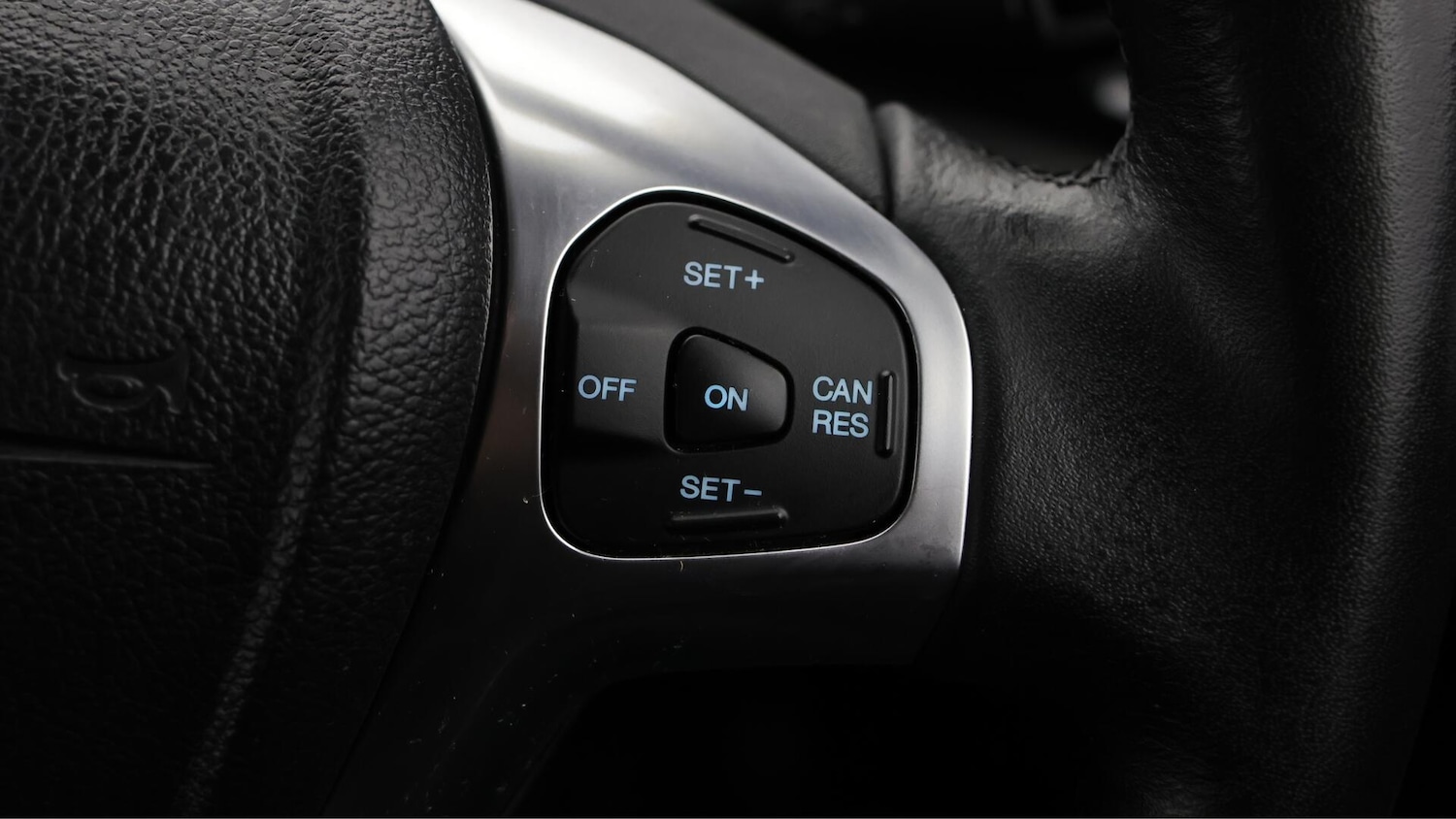 Used Ford Ecosport 2017 for sale - 76473198: Photo 24