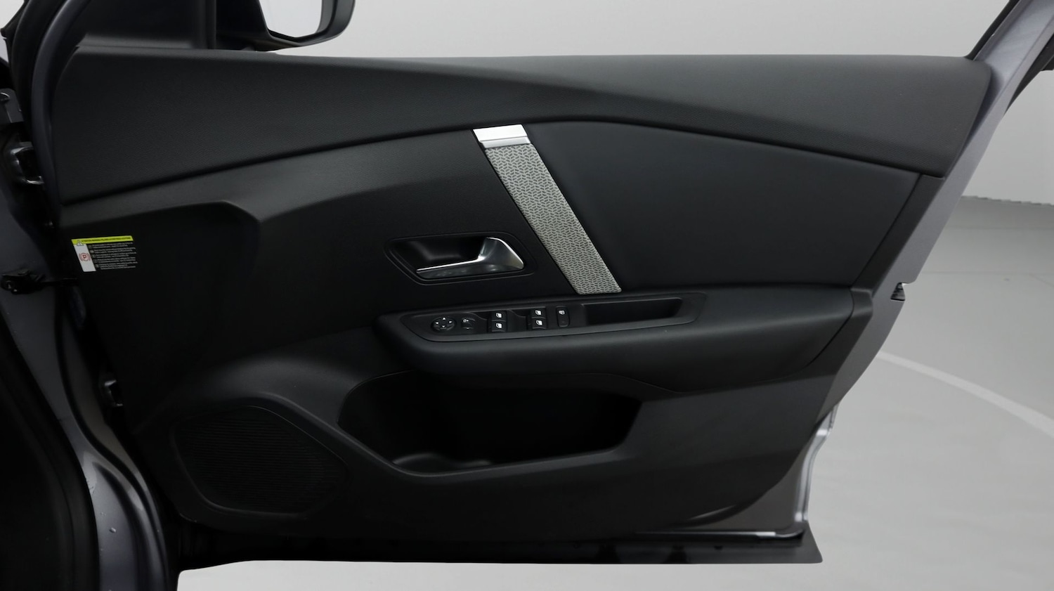 Used Citroen C4 2022 for sale - 77346144: Photo 15