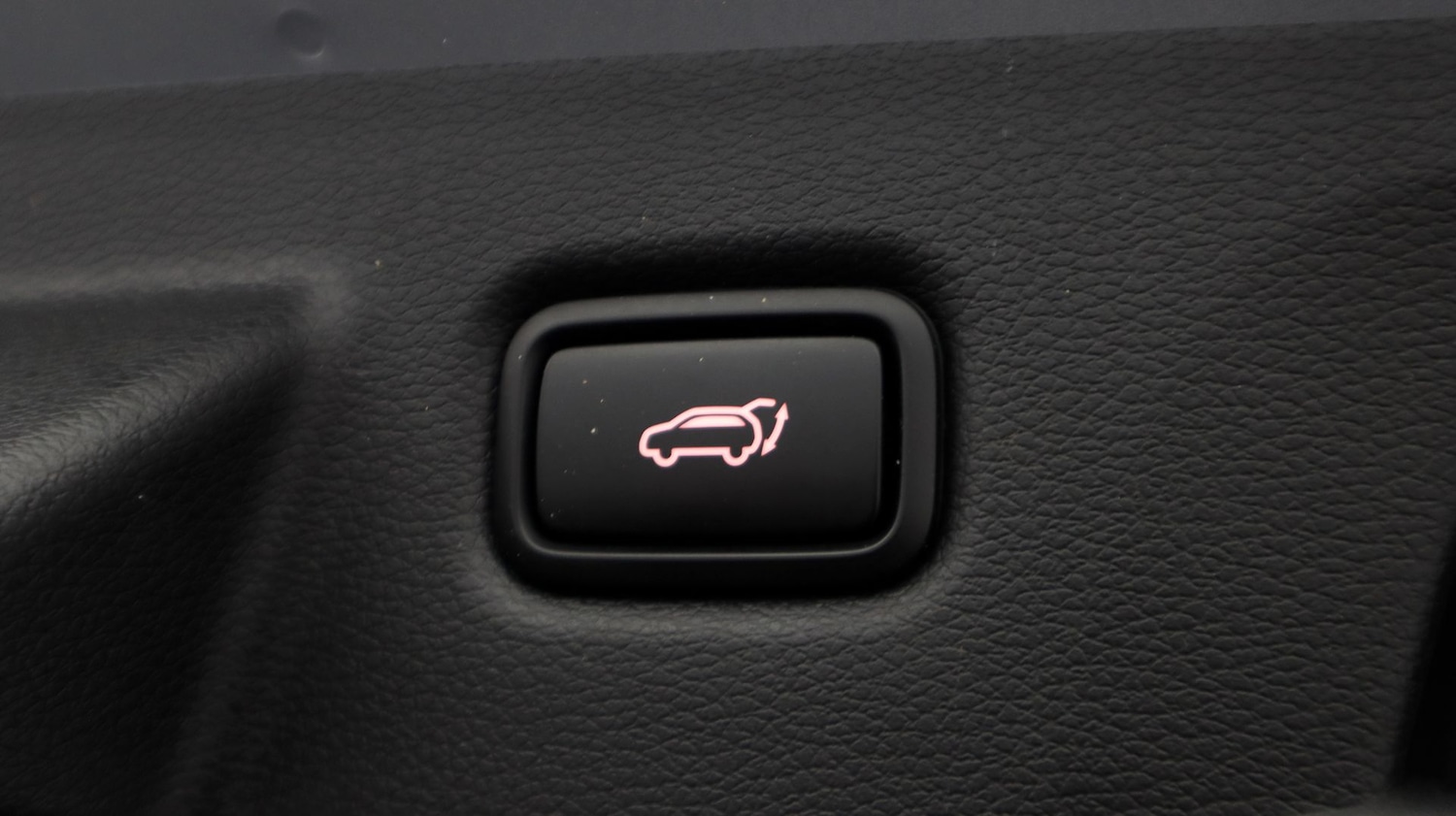 Used Kia XCeed 2022 for sale - 77032869: Photo 26