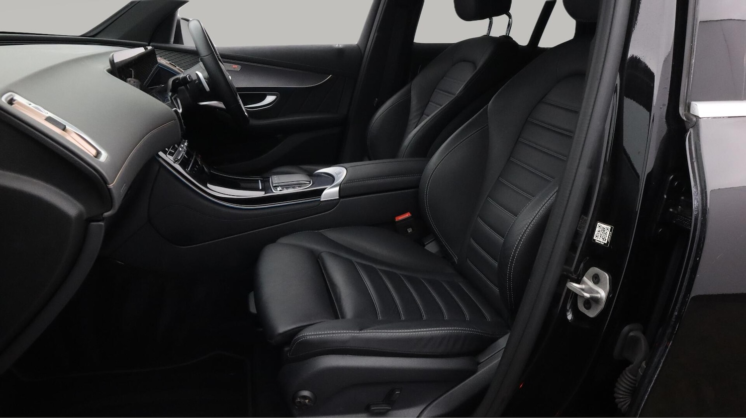 Used Mercedes-Benz EQC 2022 for sale - 76781341: Photo 15