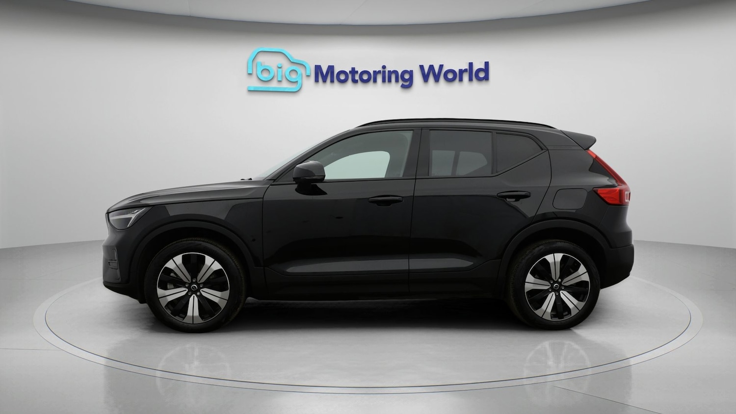 Used Volvo XC40 2023 for sale - 77679845: Photo 4