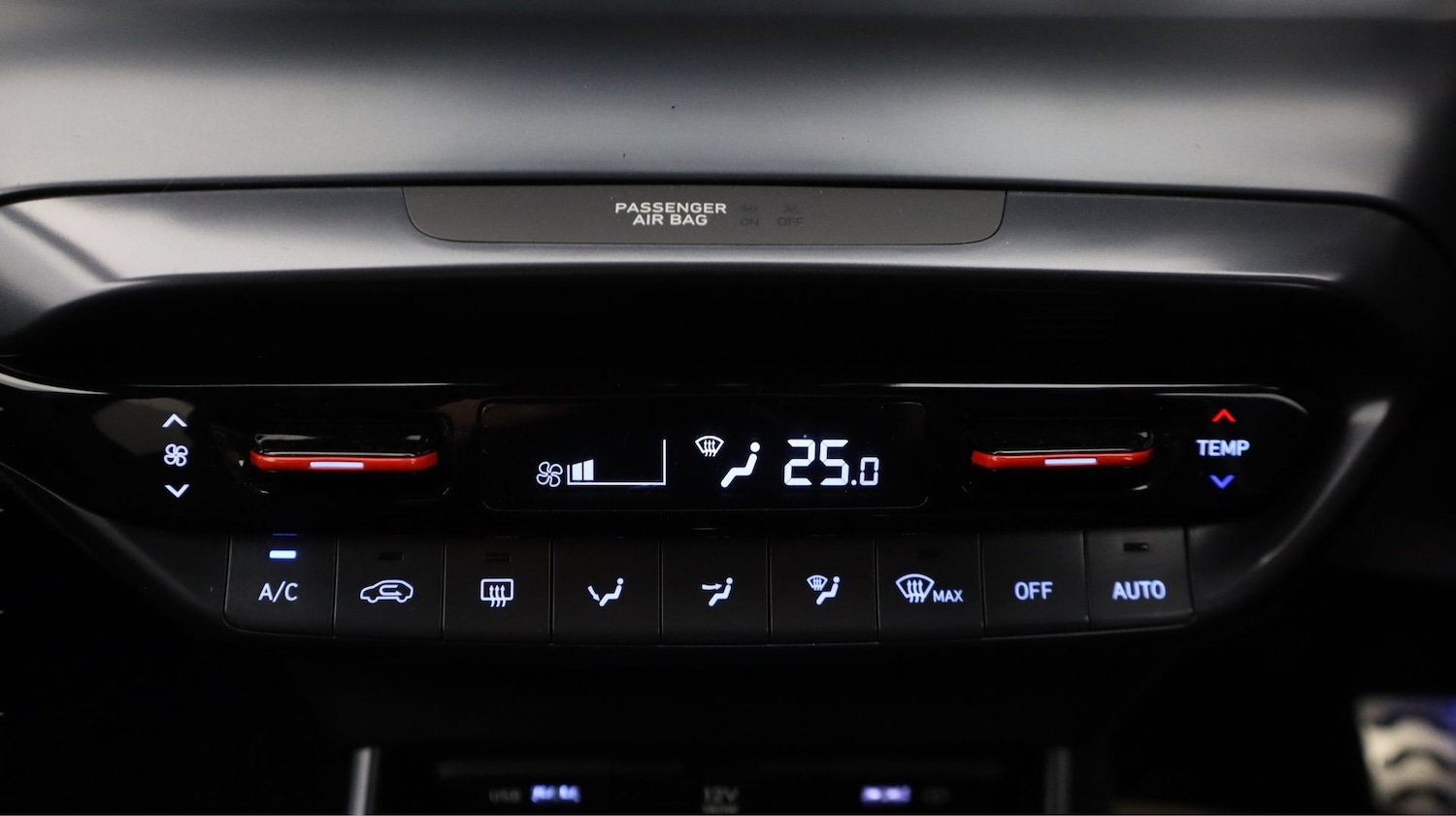 Used Hyundai i20 for sale - 77994479: Photo 12